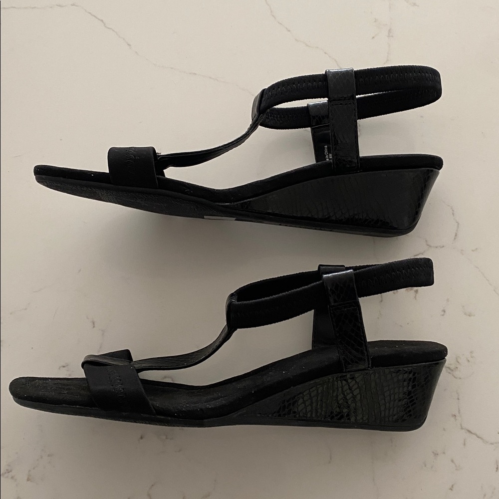 Alfani wedge sandals…Size 8 Wide - Picture 3 of 6